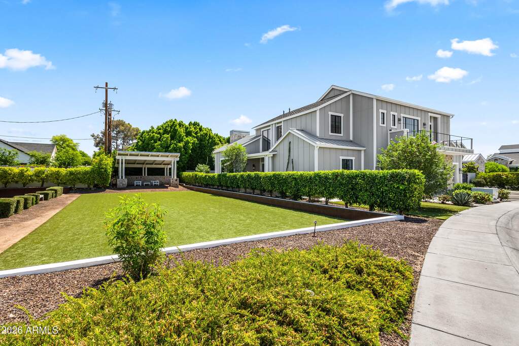 4 Bedroom Single Family Home/House's Image 21