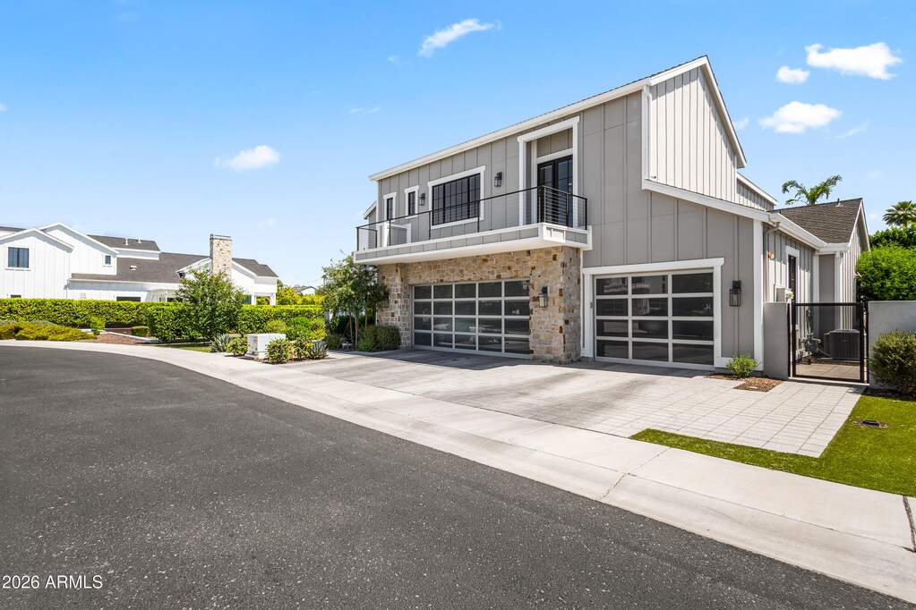 4 Bedroom Single Family Home/House's Image 22