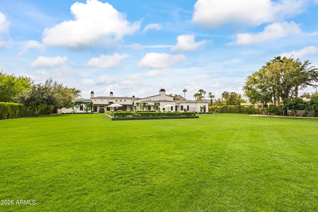 5 Bedroom Single Family Home/House's Image 35