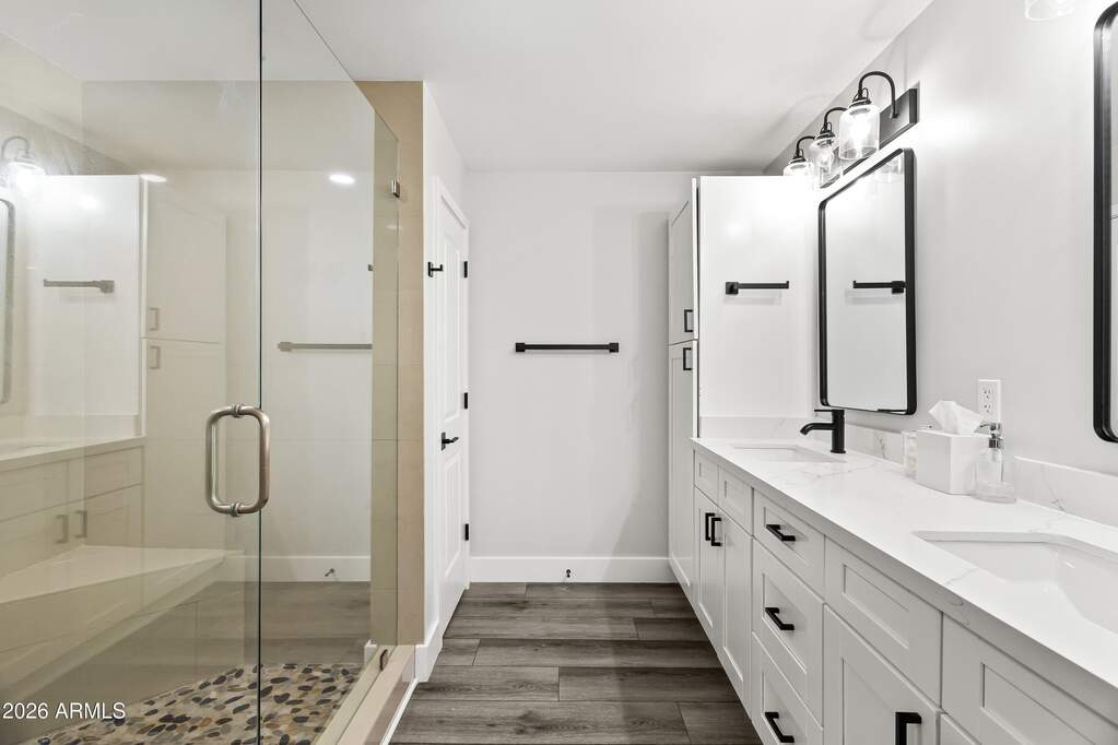 4 Bedroom Single Family Home/House's Image 11