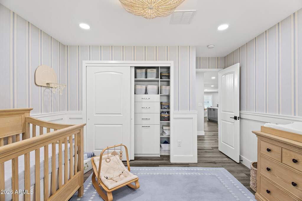 4 Bedroom Single Family Home/House's Image 13