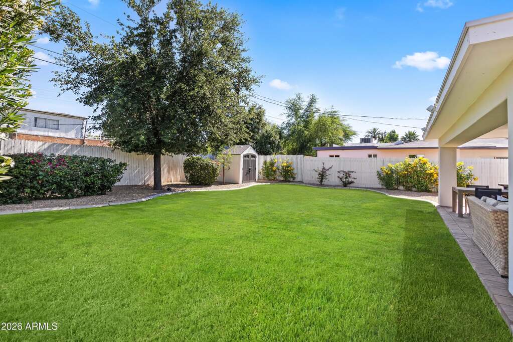 4 Bedroom Single Family Home/House's Image 18