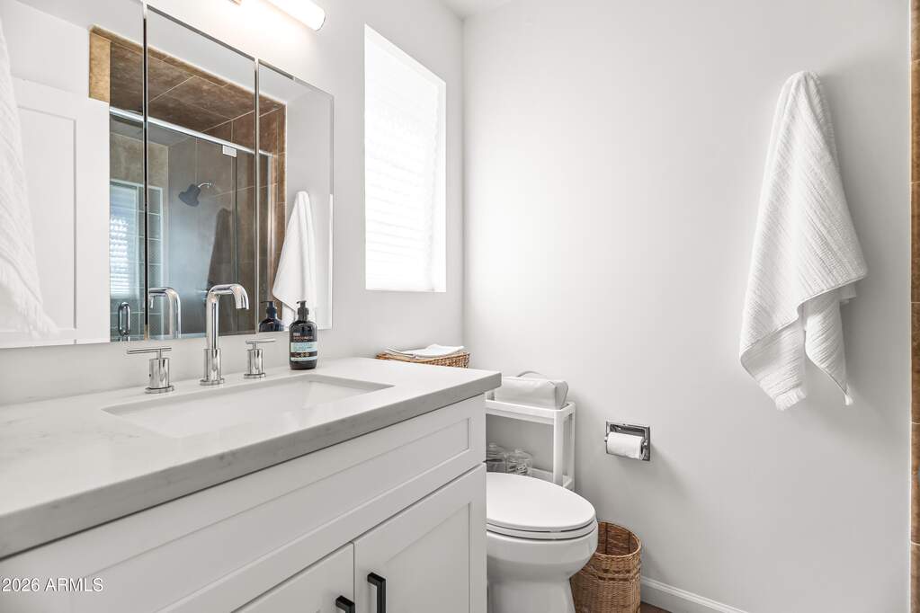 3 Bedroom Single Family Home/House's Image 11