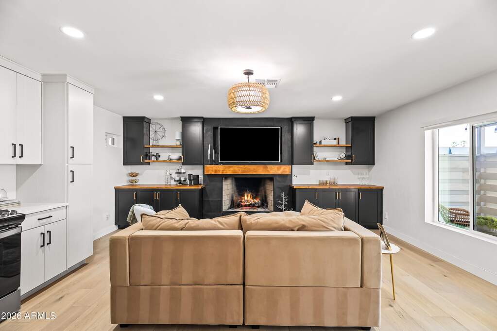 3 Bedroom Single Family Home/House's Image 14