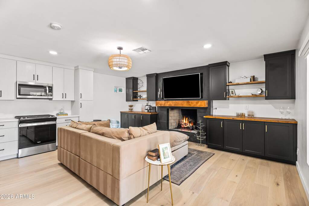 3 Bedroom Single Family Home/House's Image 15
