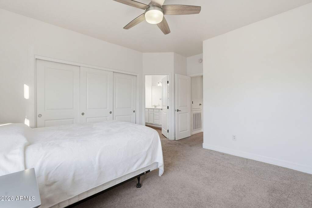 2 Bedroom Villa/Townhouse's Image 23