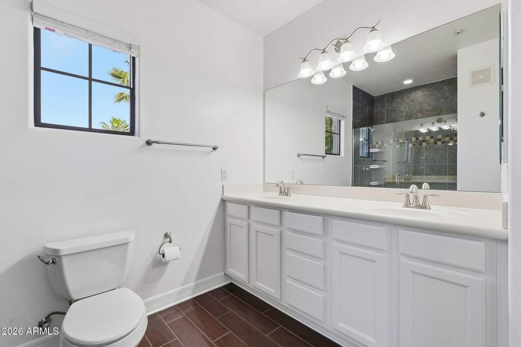 2 Bedroom Villa/Townhouse's Image 25