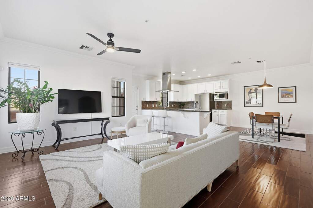 2 Bedroom Villa/Townhouse's Image 4