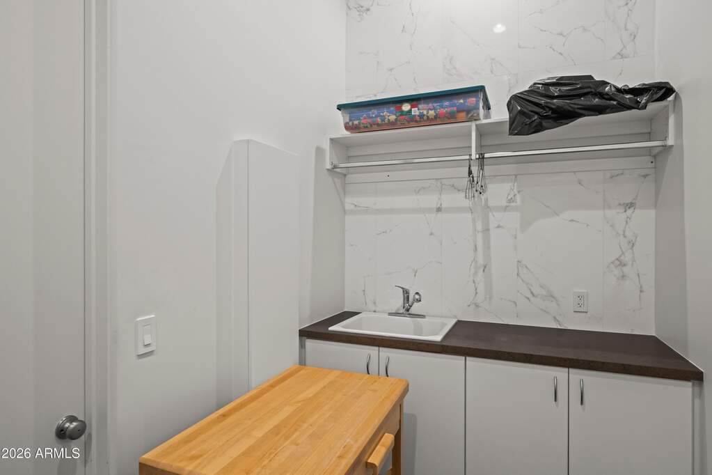 4 Bedroom Single Family Home/House's Image 41