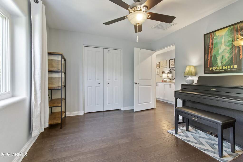 4 Bedroom Single Family Home/House's Image 17