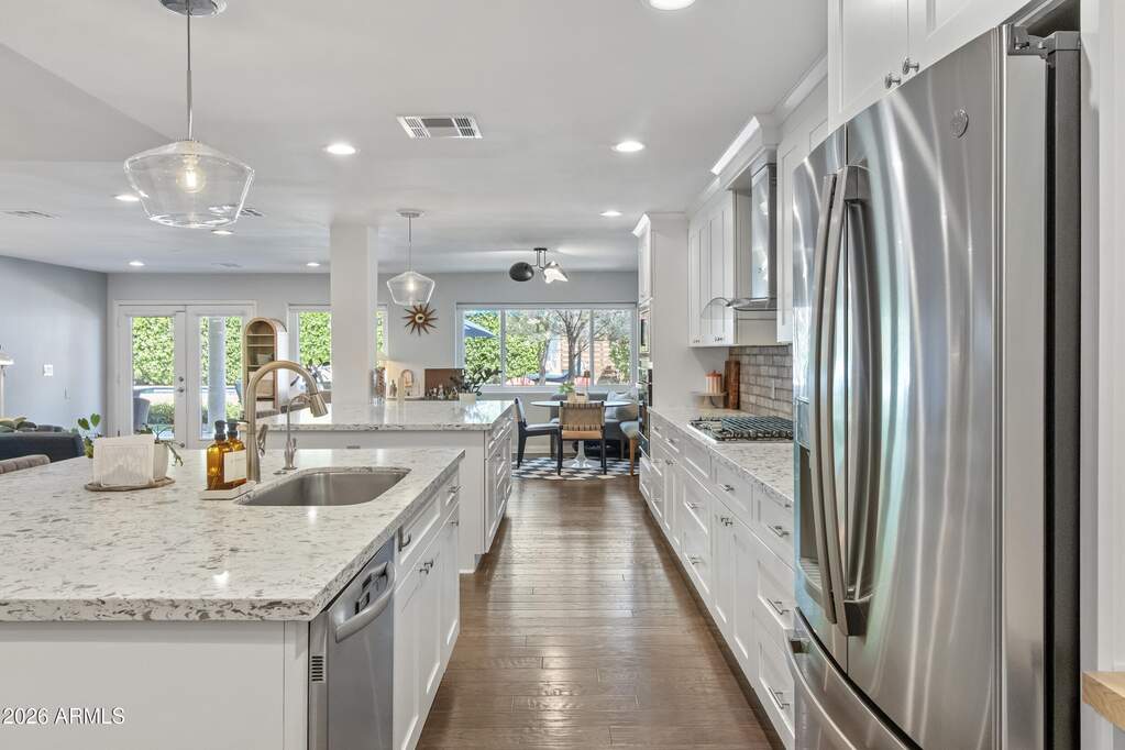 4 Bedroom Single Family Home/House's Image 35