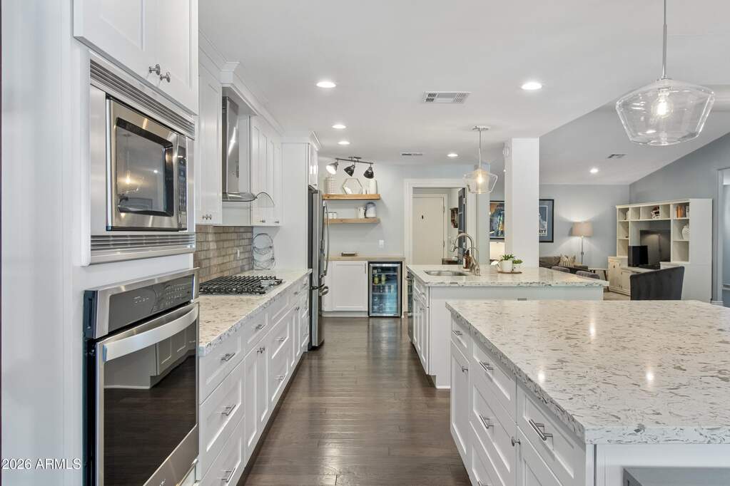 4 Bedroom Single Family Home/House's Image 37