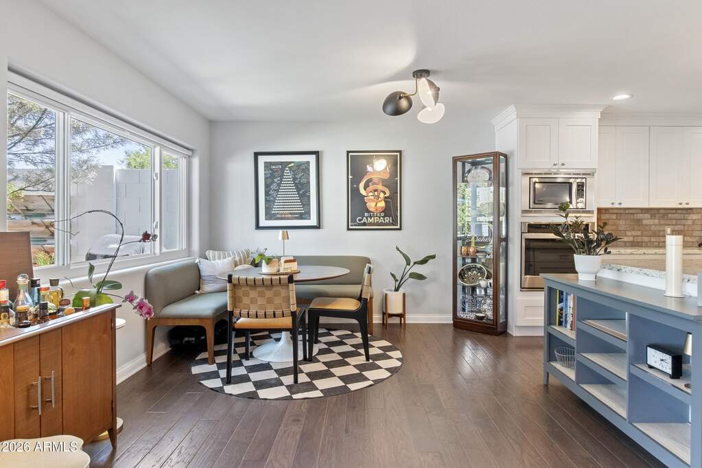 4 Bedroom Single Family Home/House's Image 38