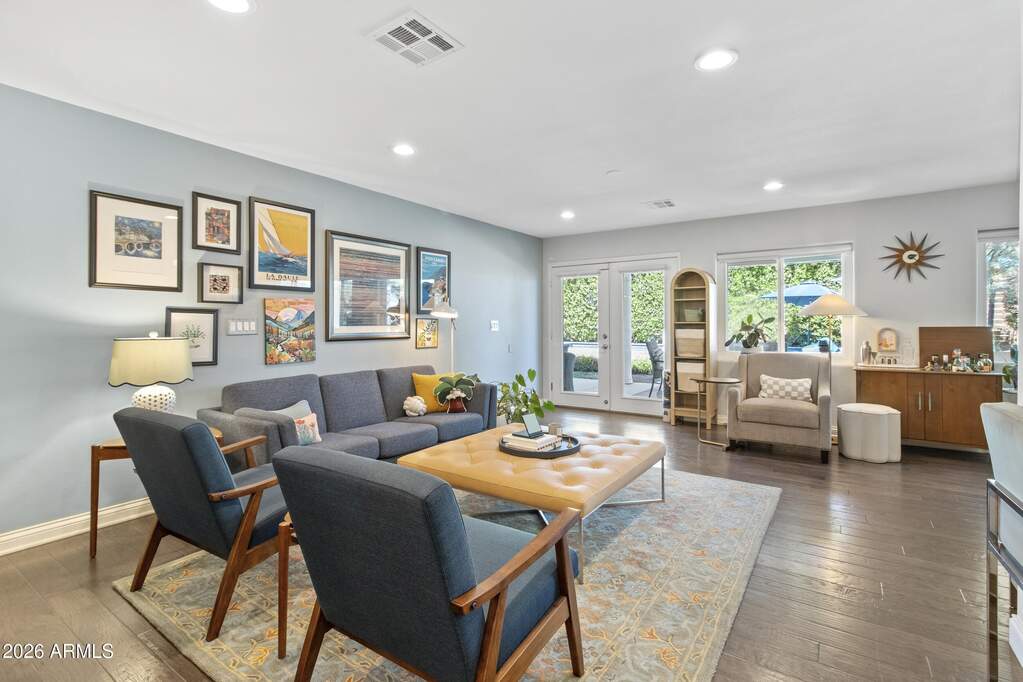 4 Bedroom Single Family Home/House's Image 39