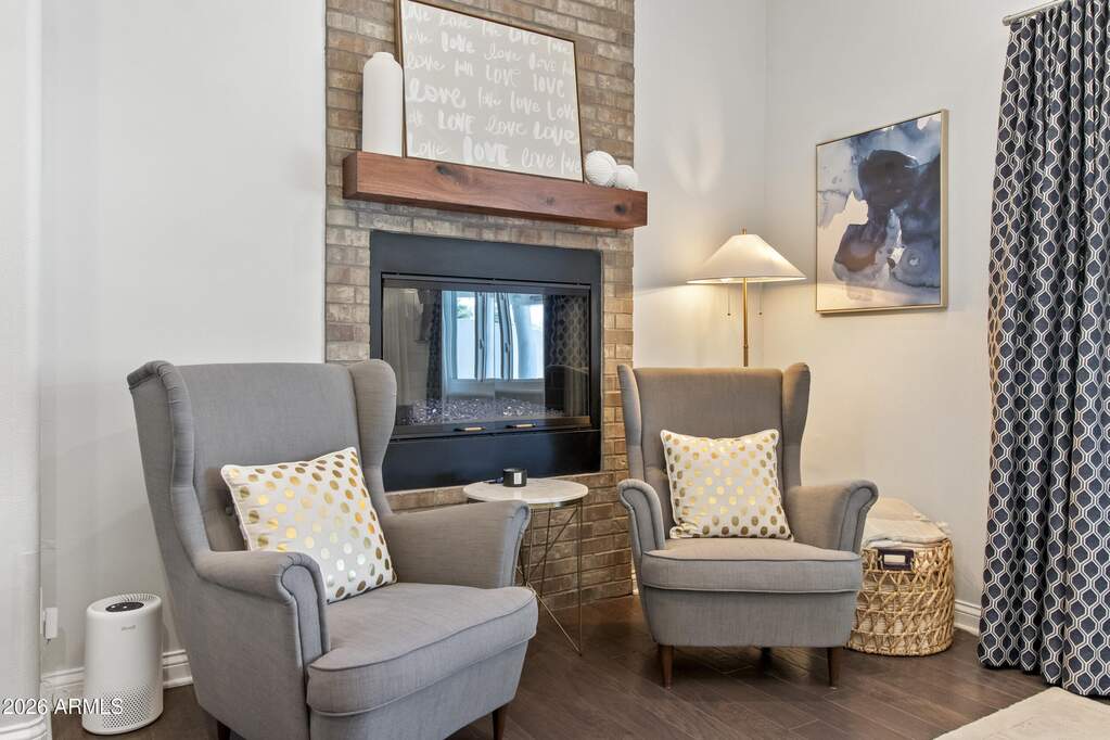 4 Bedroom Single Family Home/House's Image 3