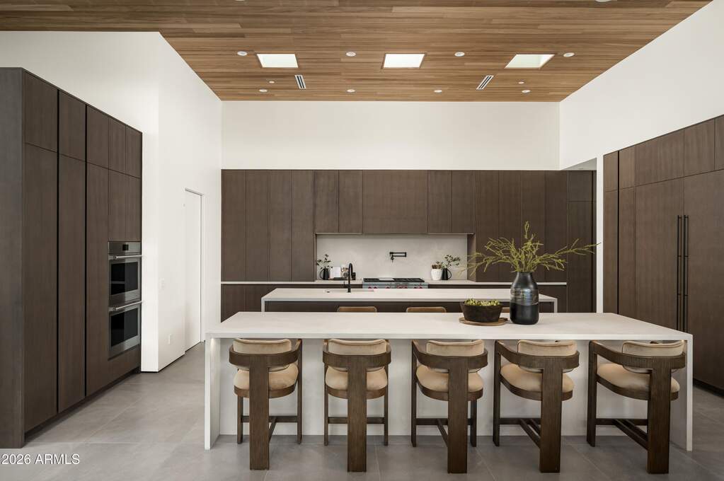 5 Bedroom Single Family Home/House's Image 20