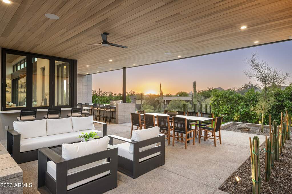 5 Bedroom Single Family Home/House's Image 48