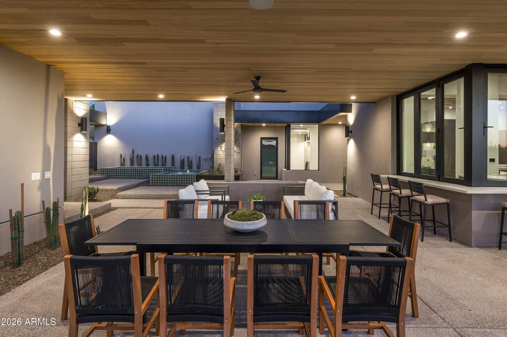 5 Bedroom Single Family Home/House's Image 60