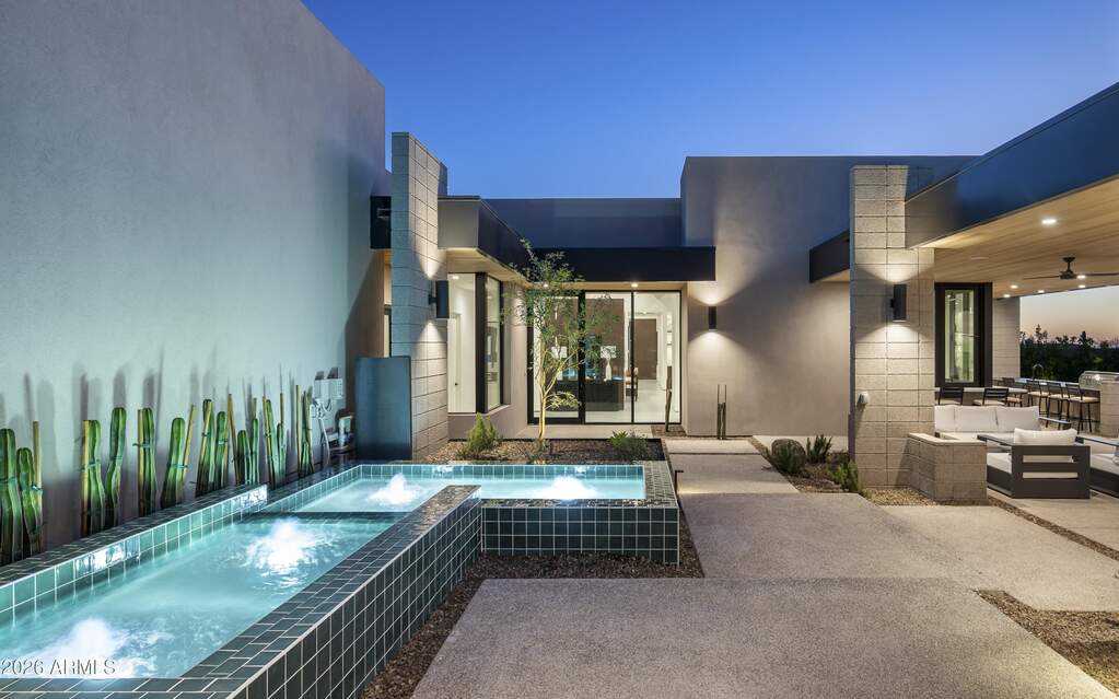 5 Bedroom Single Family Home/House's Image 63