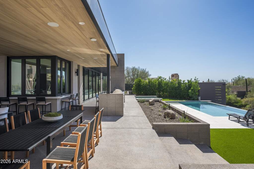 5 Bedroom Single Family Home/House's Image 66