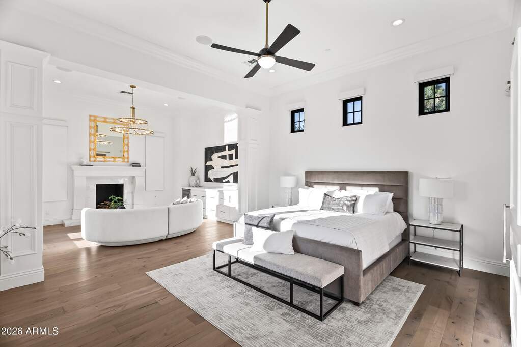 5 Bedroom Single Family Home/House's Image 10