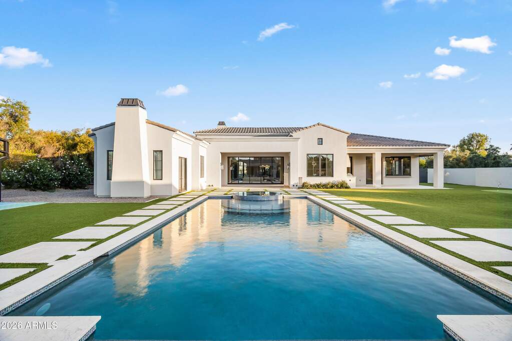 5 Bedroom Single Family Home/House's Image 26