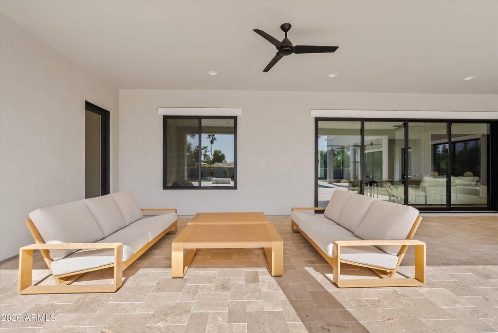 5 Bedroom Single Family Home/House's Image 58