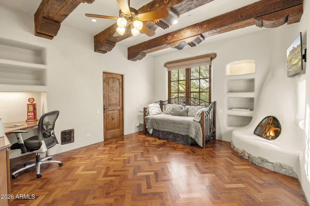 4 Bedroom Single Family Home/House's Image 13