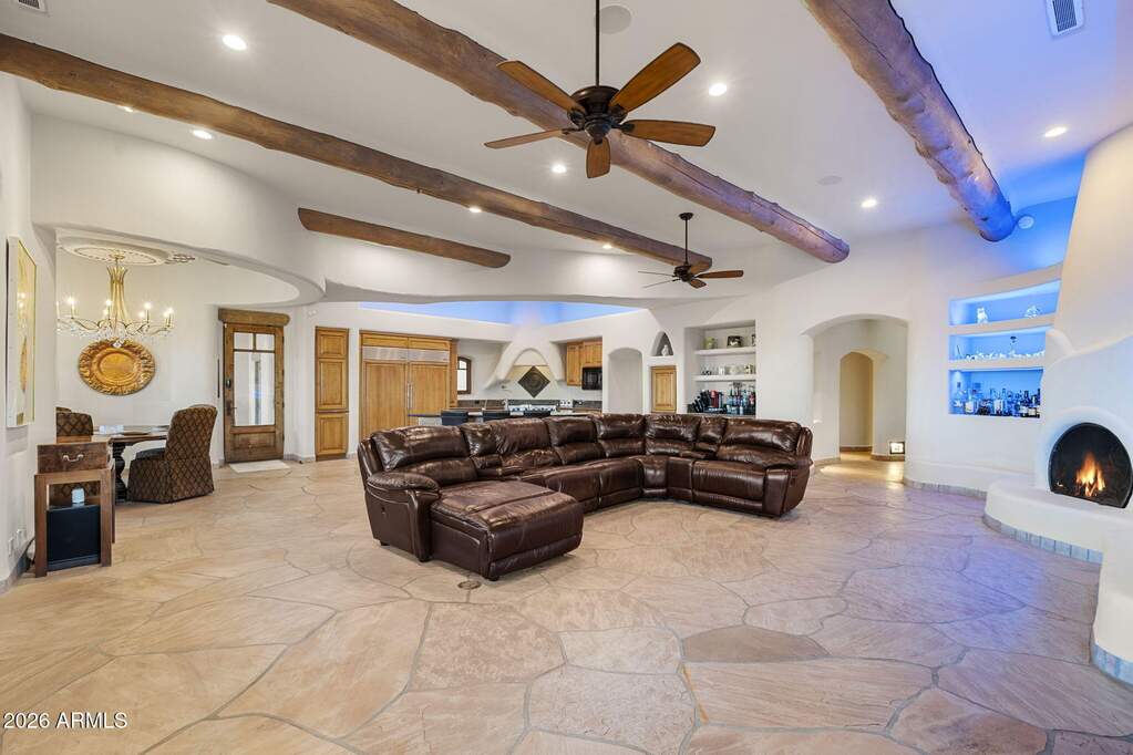 4 Bedroom Single Family Home/House's Image 18