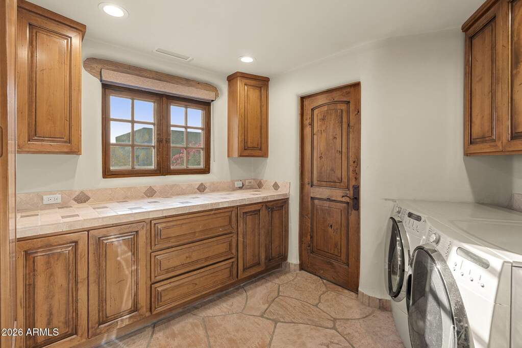 4 Bedroom Single Family Home/House's Image 23