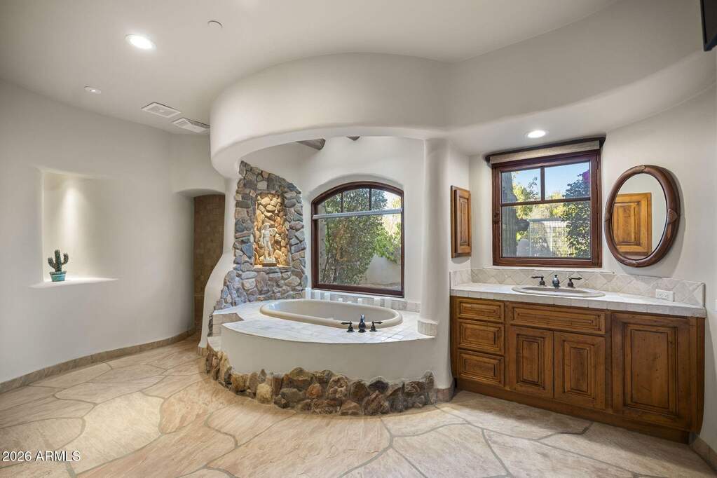 4 Bedroom Single Family Home/House's Image 27