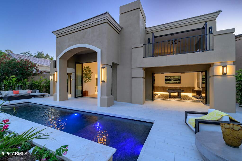 5 Bedroom Single Family Home/House's Image 22