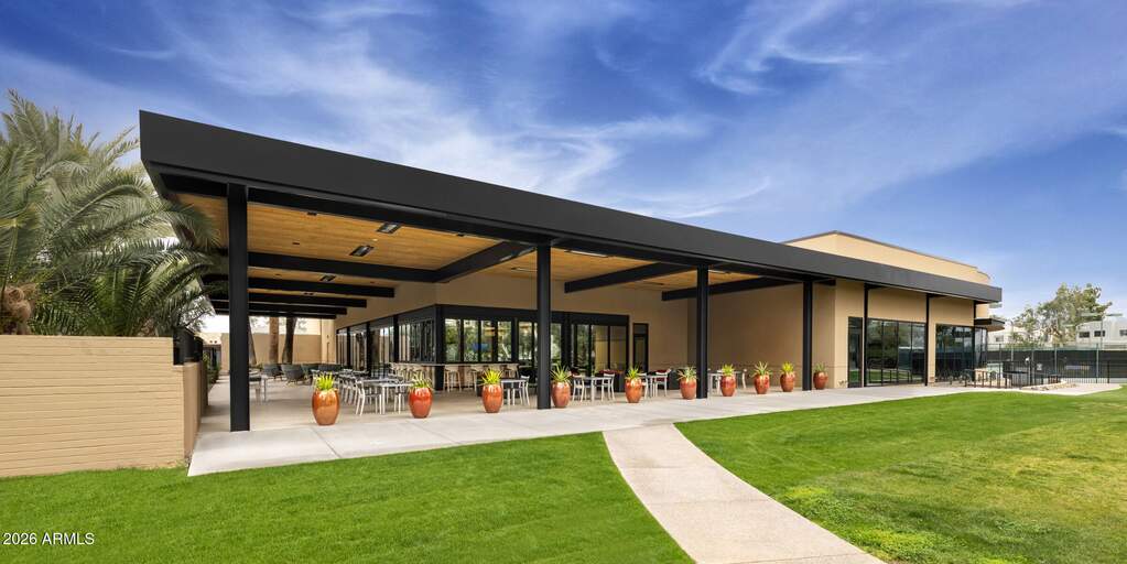 5 Bedroom Single Family Home/House's Image 72