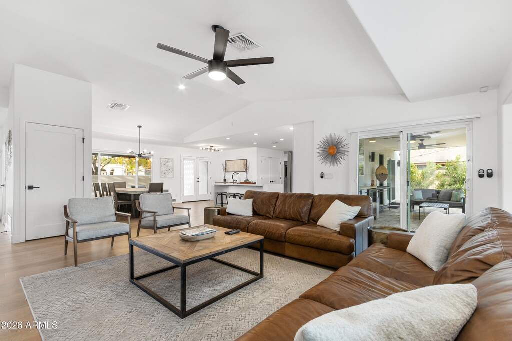 4 Bedroom Single Family Home/House's Image 11