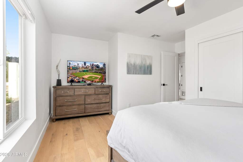 4 Bedroom Single Family Home/House's Image 28