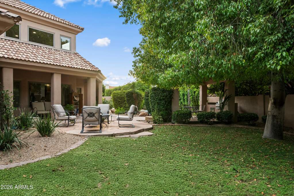 5 Bedroom Single Family Home/House's Image 19