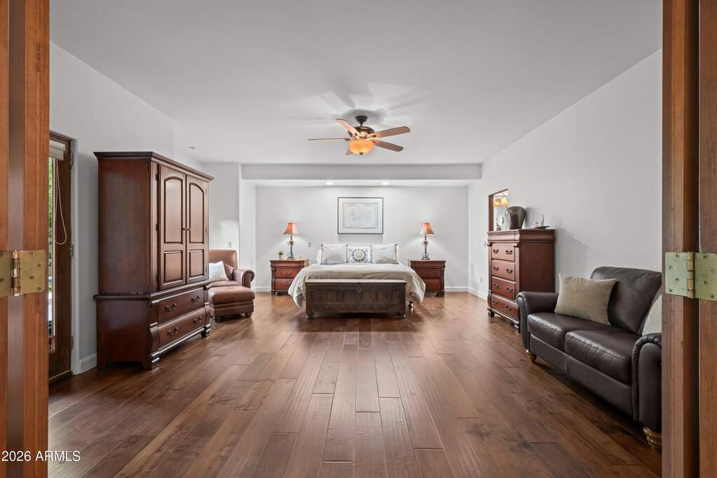 5 Bedroom Single Family Home/House's Image 20