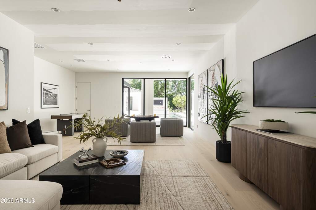 4 Bedroom Single Family Home/House's Image 19