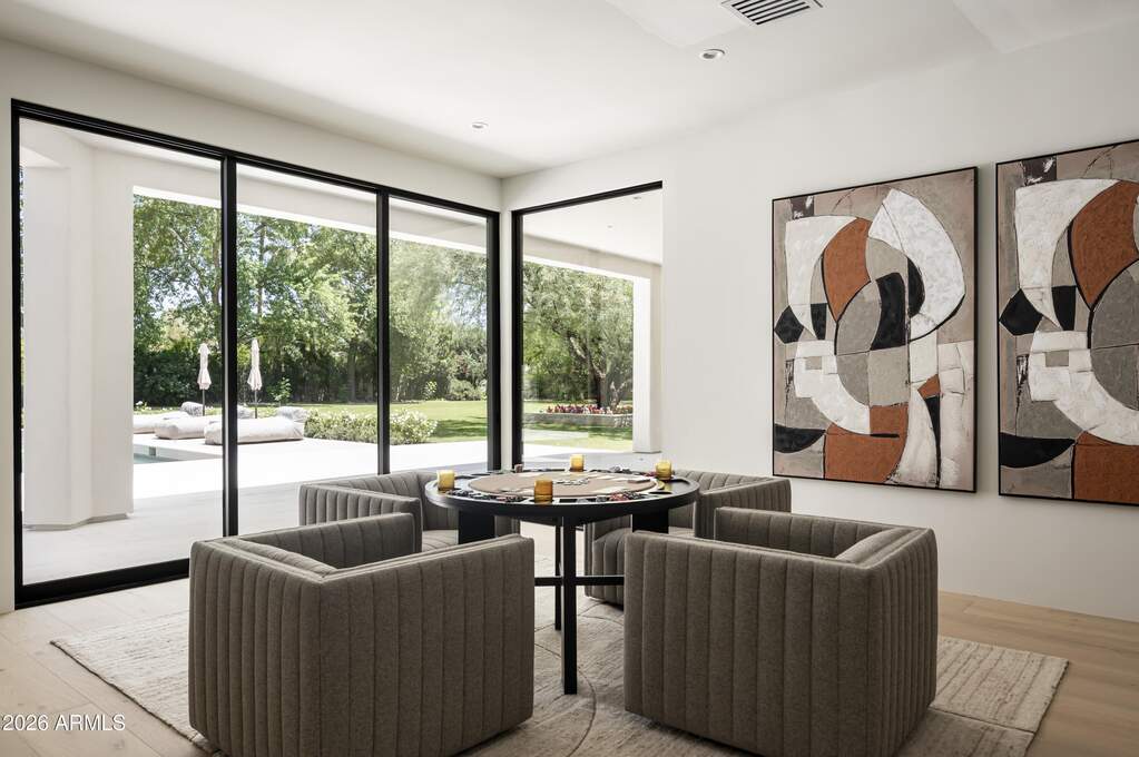 4 Bedroom Single Family Home/House's Image 20