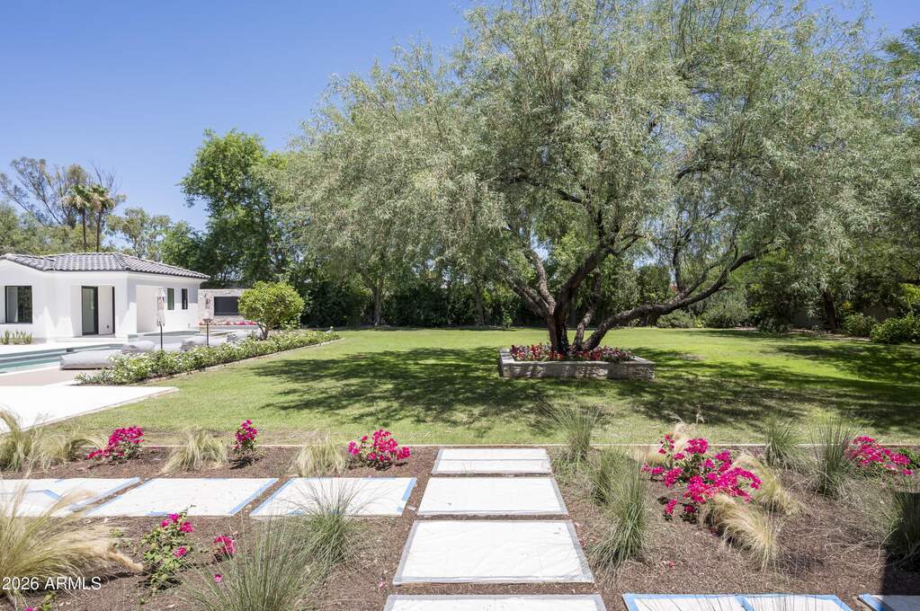 4 Bedroom Single Family Home/House's Image 29