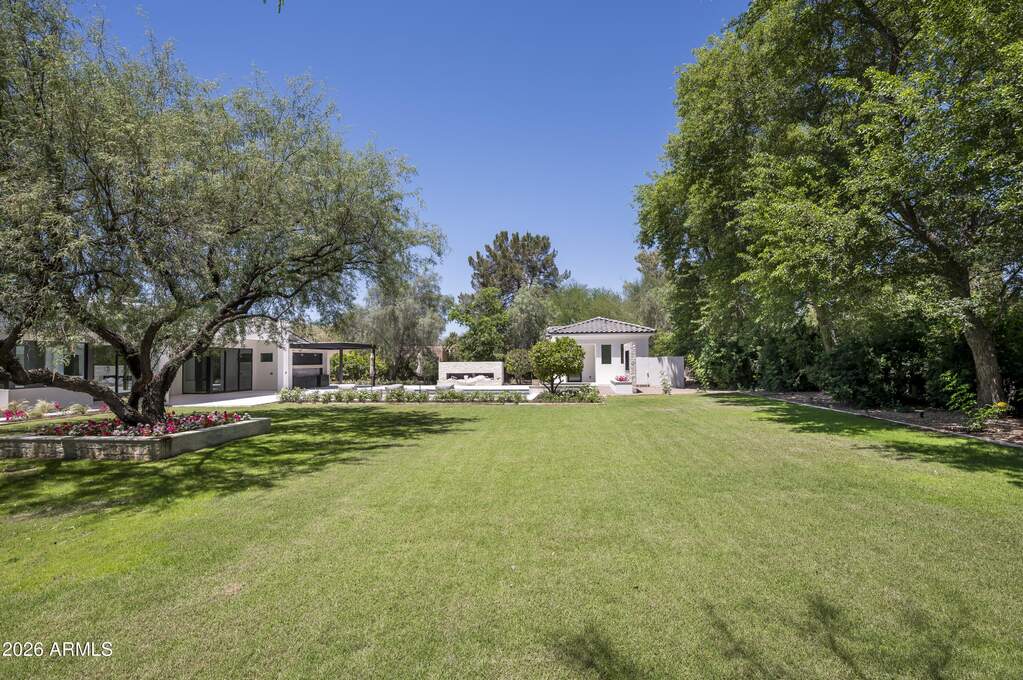 4 Bedroom Single Family Home/House's Image 32