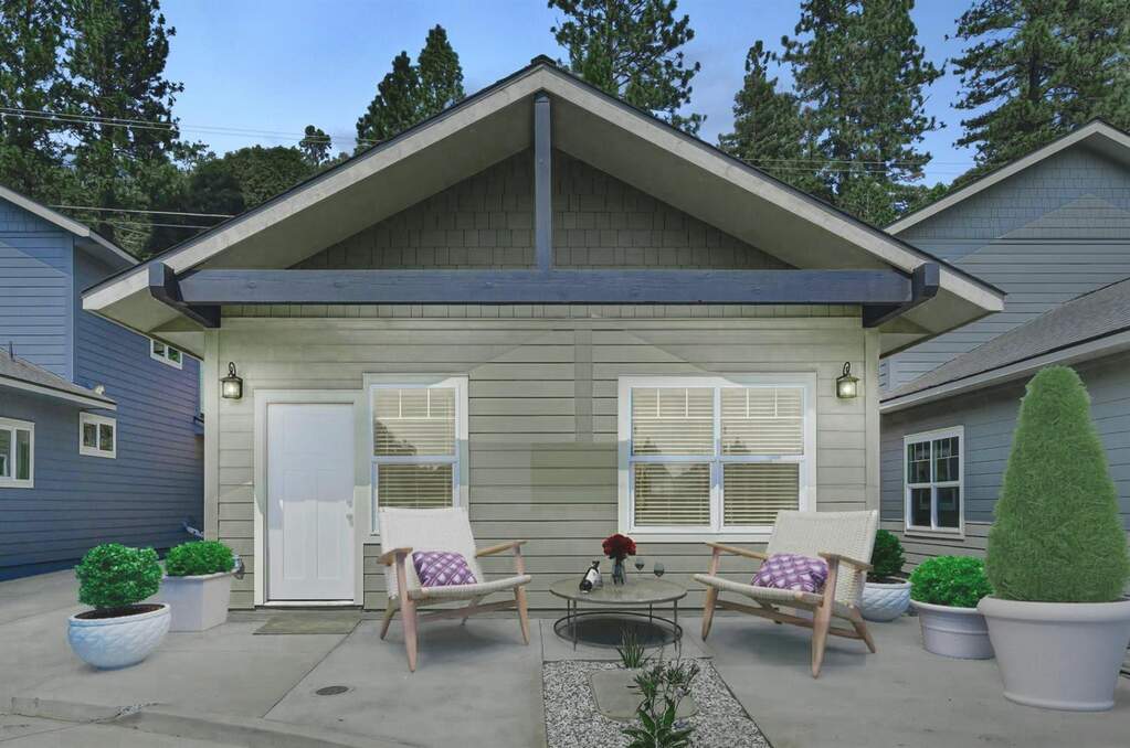 105 Shadow Wood Place photo