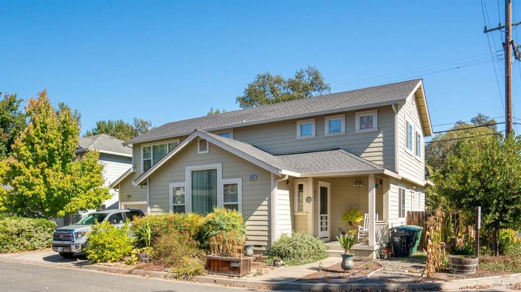 8005 Trenton Court photo