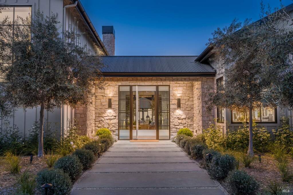 1310 Hudson Avenue photo