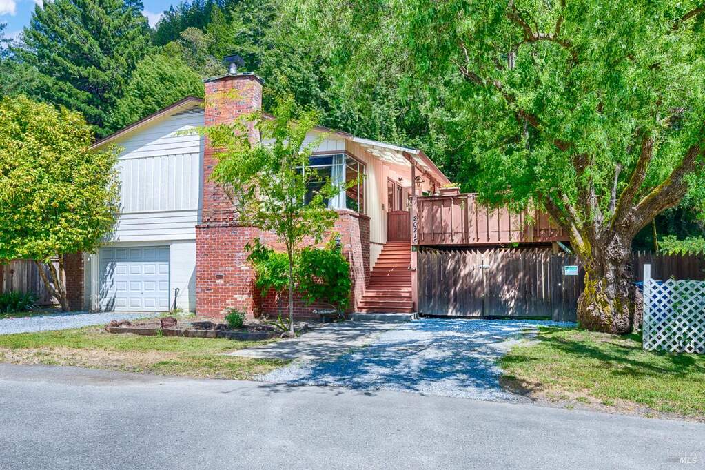 20215 Willow Road photo