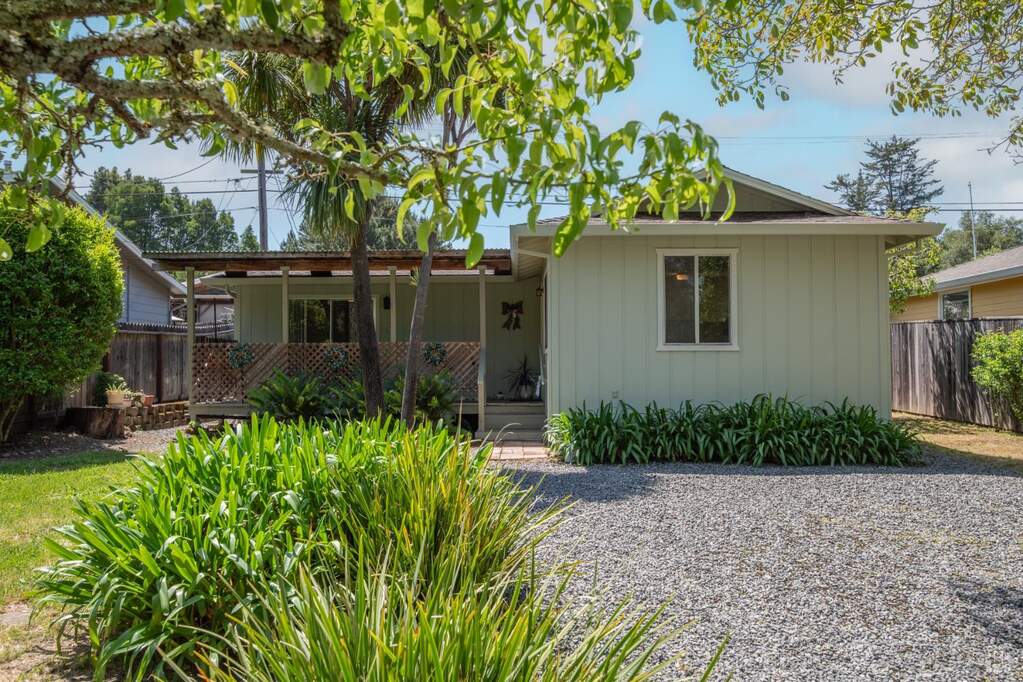 8419 Spring Drive photo
