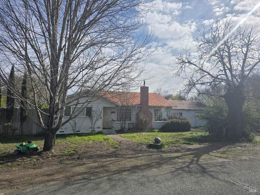 76241 Main Street photo