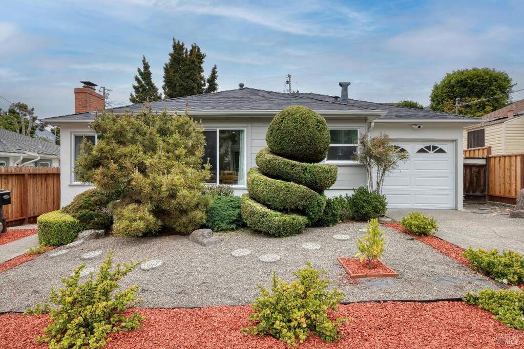 6443 Conlon Avenue photo