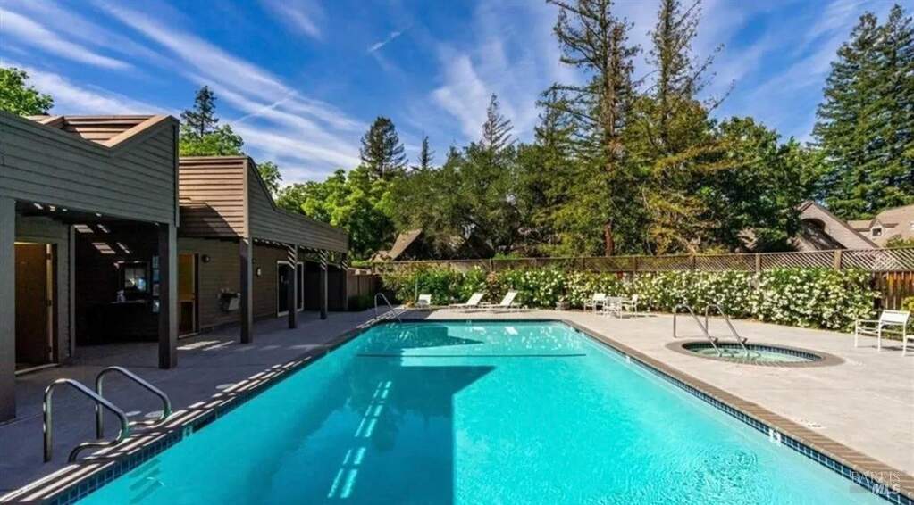 1500 Voorhees Circle photo