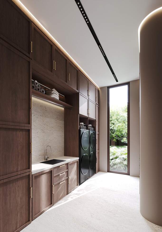 6 Bedroom Single Family Home/House's Image 30